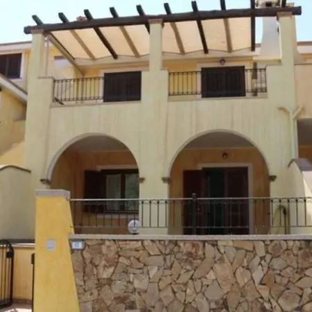 Holiday home 10min A Piedi Dalla Movida Divillasimius *